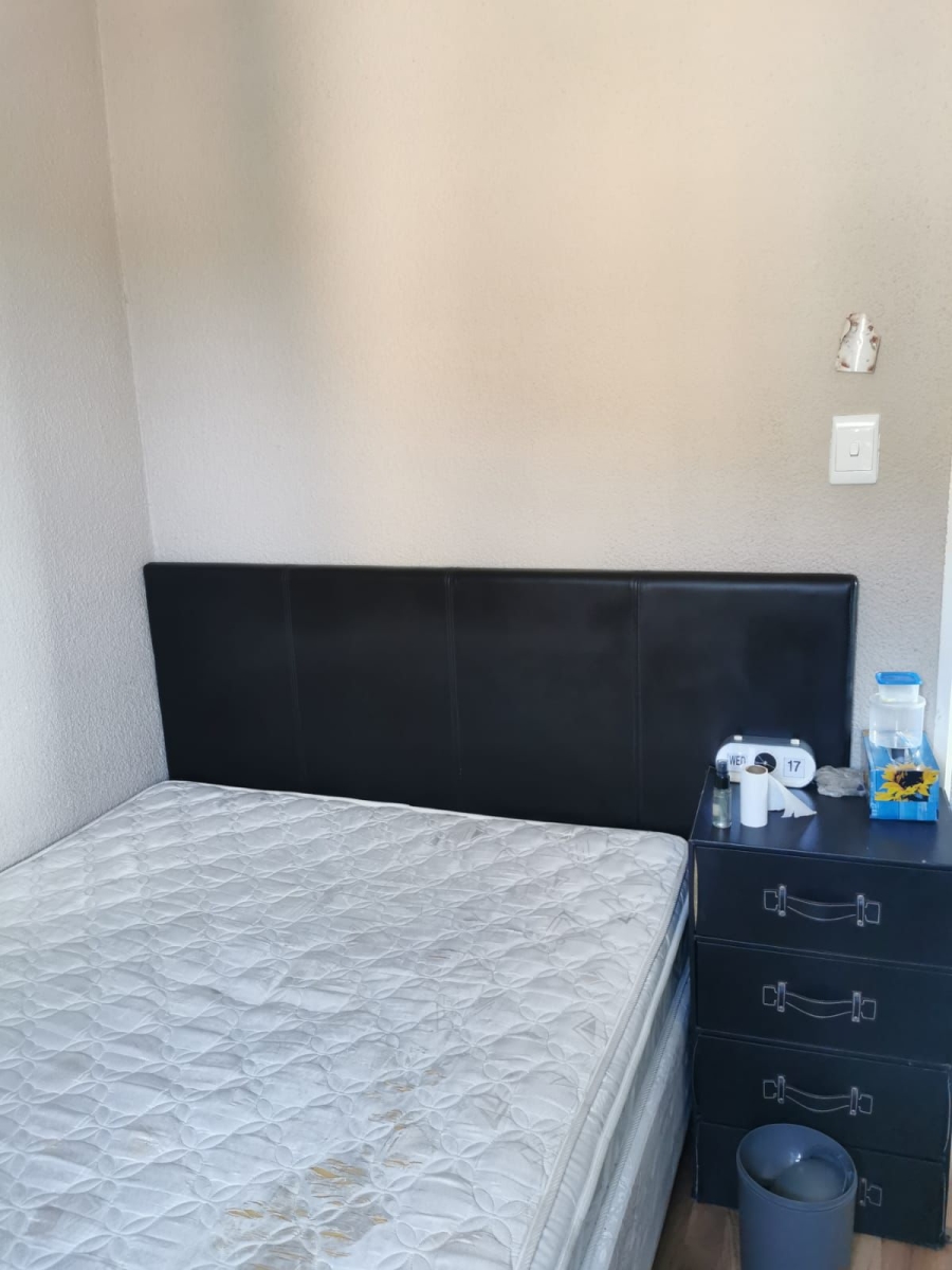 2 Bedroom Property for Sale in Halfway Gardens Gauteng