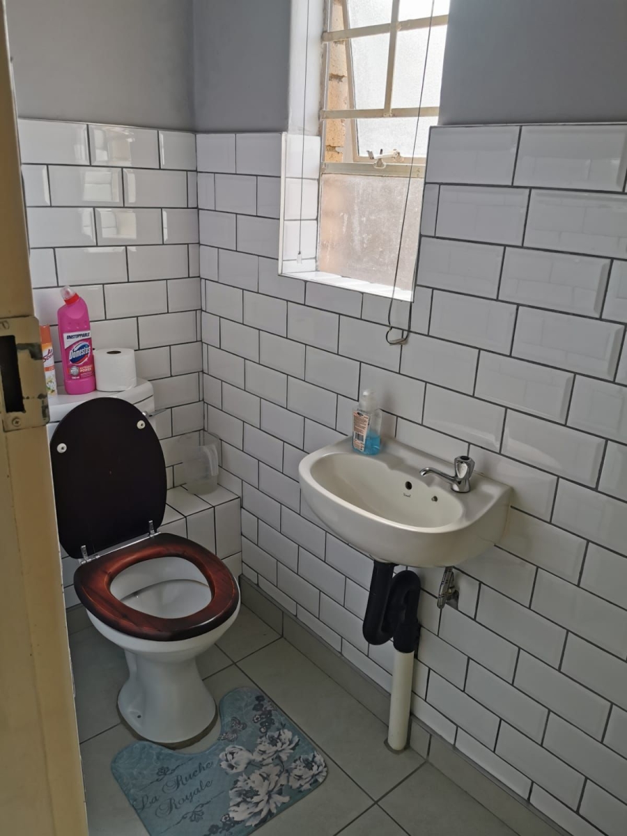 2 Bedroom Property for Sale in Halfway Gardens Gauteng