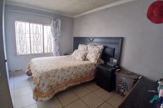 4 Bedroom Property for Sale in Rondebult Gauteng