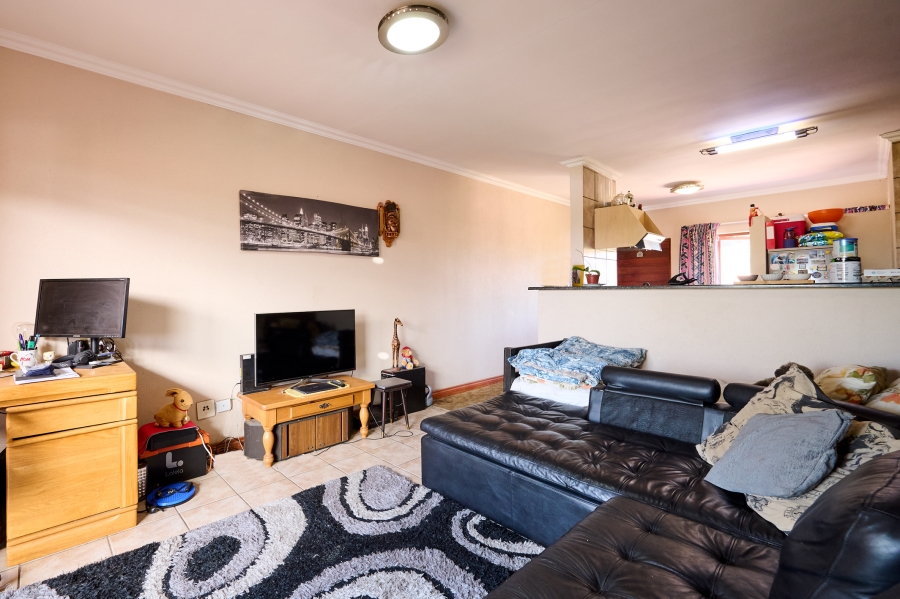 2 Bedroom Property for Sale in Carlswald North Estate Gauteng