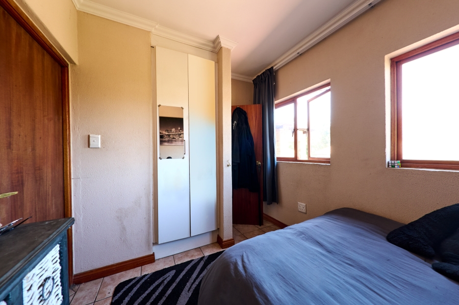 2 Bedroom Property for Sale in Carlswald North Estate Gauteng