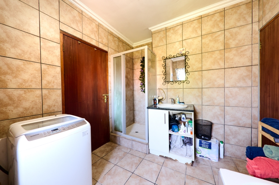 2 Bedroom Property for Sale in Carlswald North Estate Gauteng