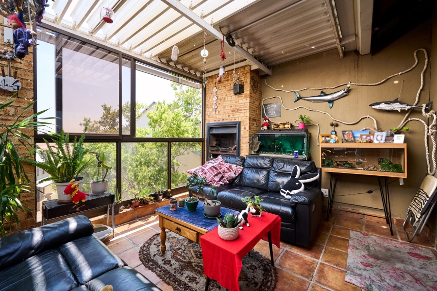 2 Bedroom Property for Sale in Carlswald North Estate Gauteng