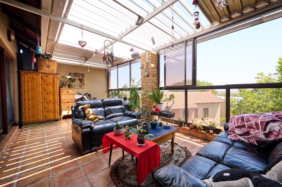 2 Bedroom Property for Sale in Carlswald North Estate Gauteng