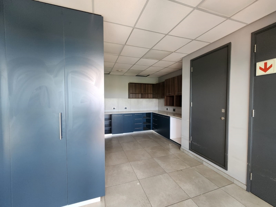 To Let commercial Property for Rent in Waverley Gauteng