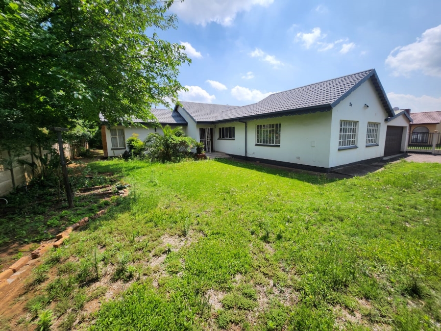 5 Bedroom Property for Sale in Vanderbijlpark SE 6 Gauteng