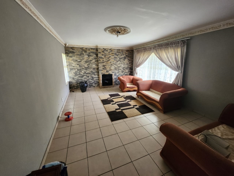 5 Bedroom Property for Sale in Vanderbijlpark SE 6 Gauteng