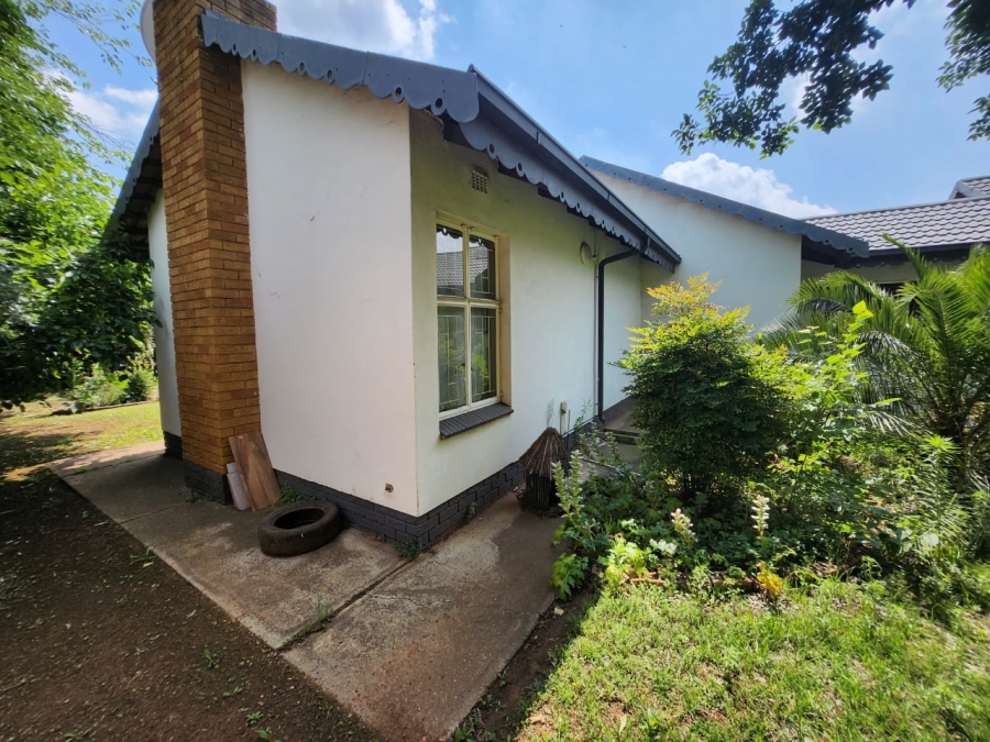 5 Bedroom Property for Sale in Vanderbijlpark SE 6 Gauteng