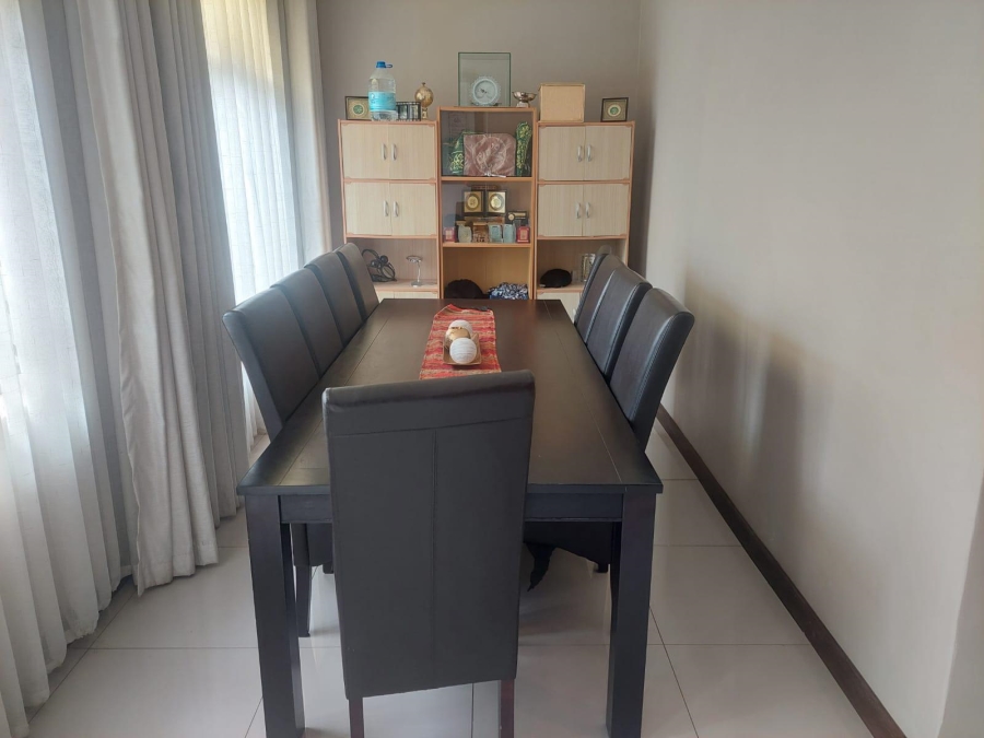 6 Bedroom Property for Sale in Laudium Ext 1 Gauteng