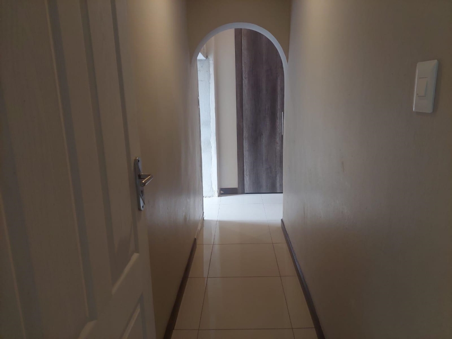 6 Bedroom Property for Sale in Laudium Ext 1 Gauteng