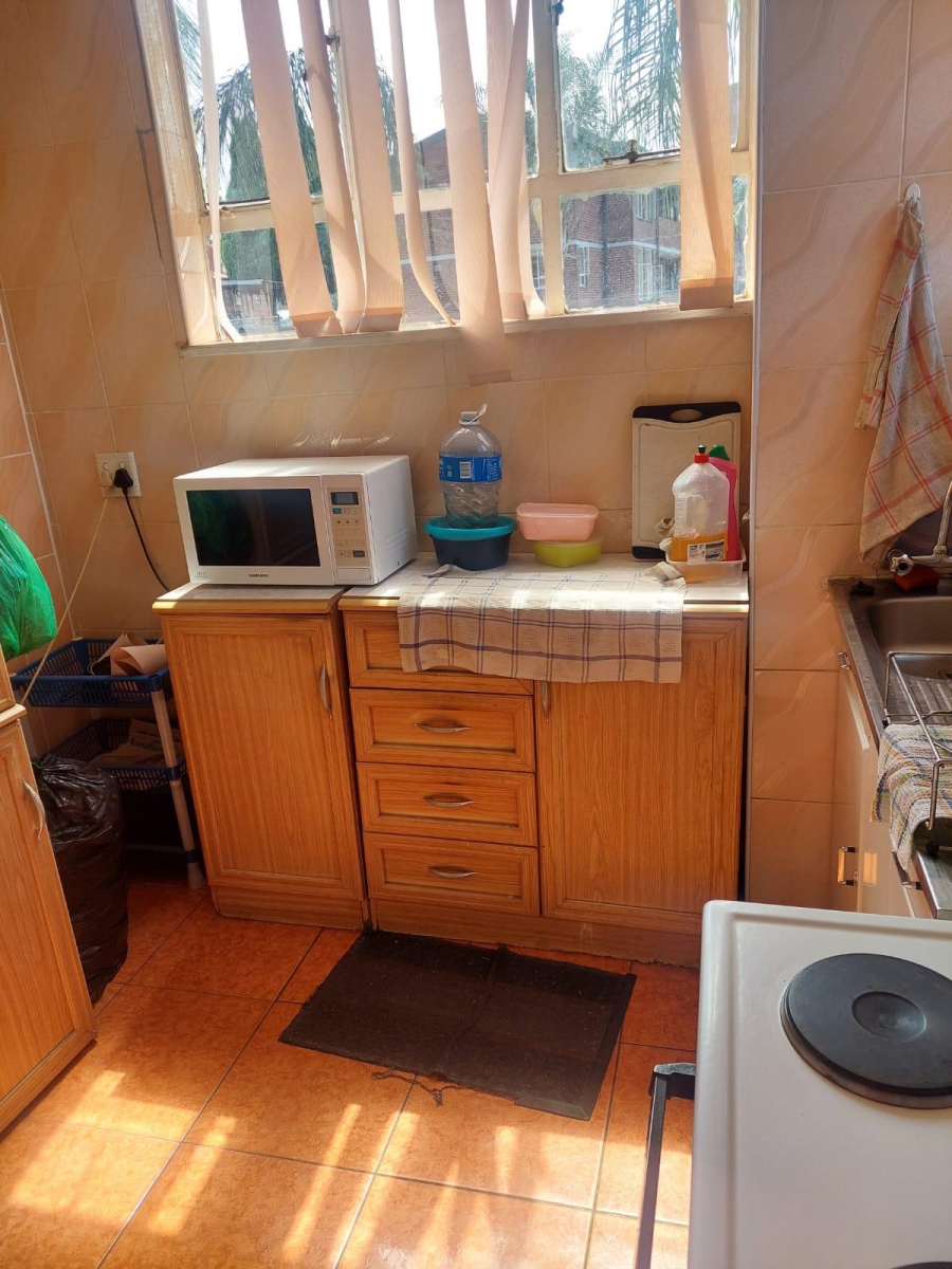 2 Bedroom Property for Sale in Laudium Gauteng