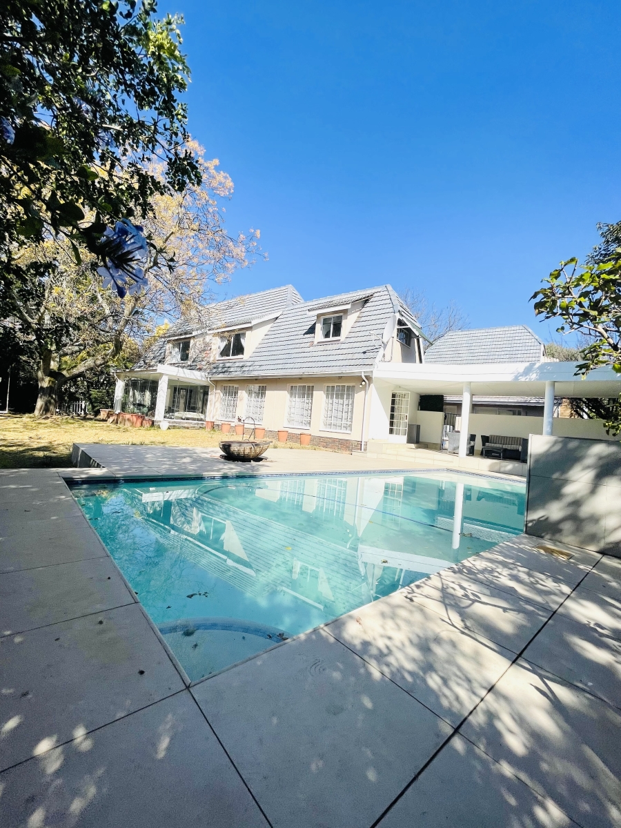 5 Bedroom Property for Sale in Bryanston Gauteng