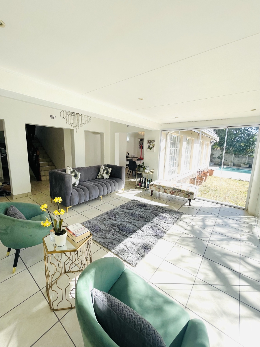 5 Bedroom Property for Sale in Bryanston Gauteng