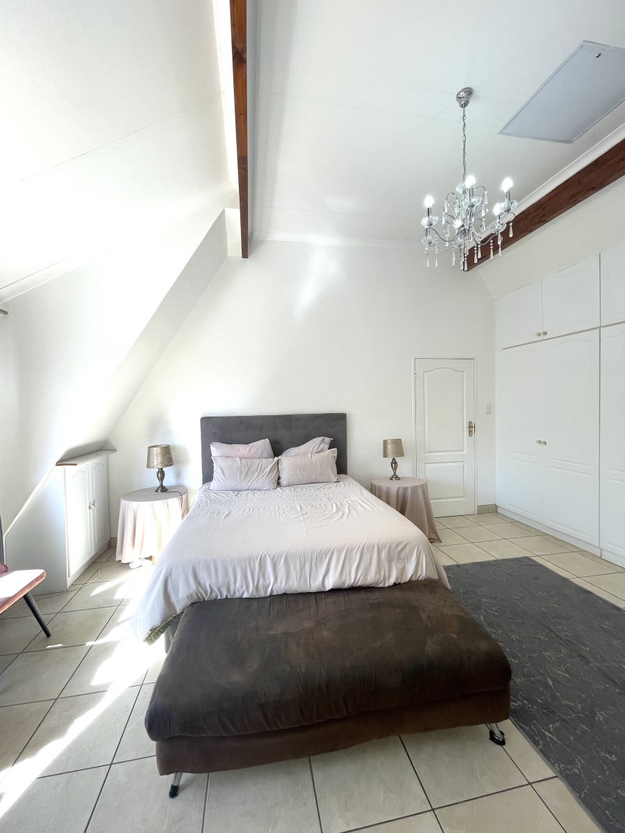 5 Bedroom Property for Sale in Bryanston Gauteng