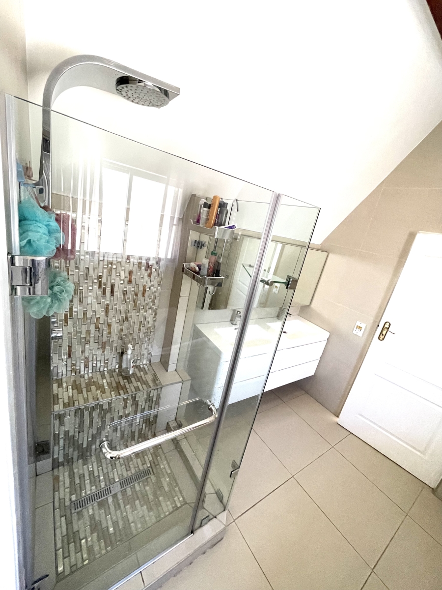 5 Bedroom Property for Sale in Bryanston Gauteng