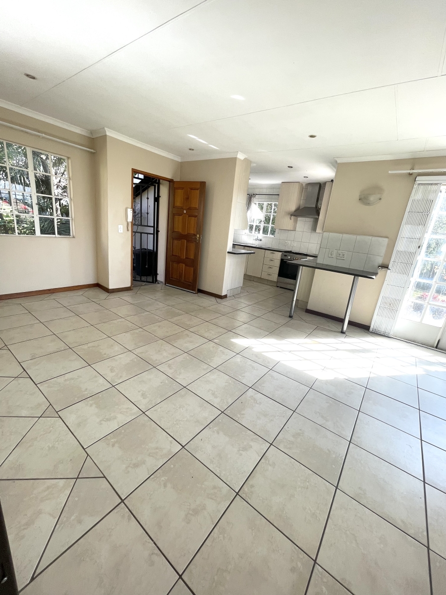 5 Bedroom Property for Sale in Bryanston Gauteng