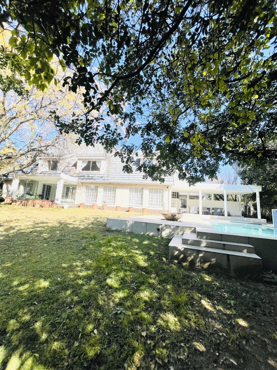 5 Bedroom Property for Sale in Bryanston Gauteng