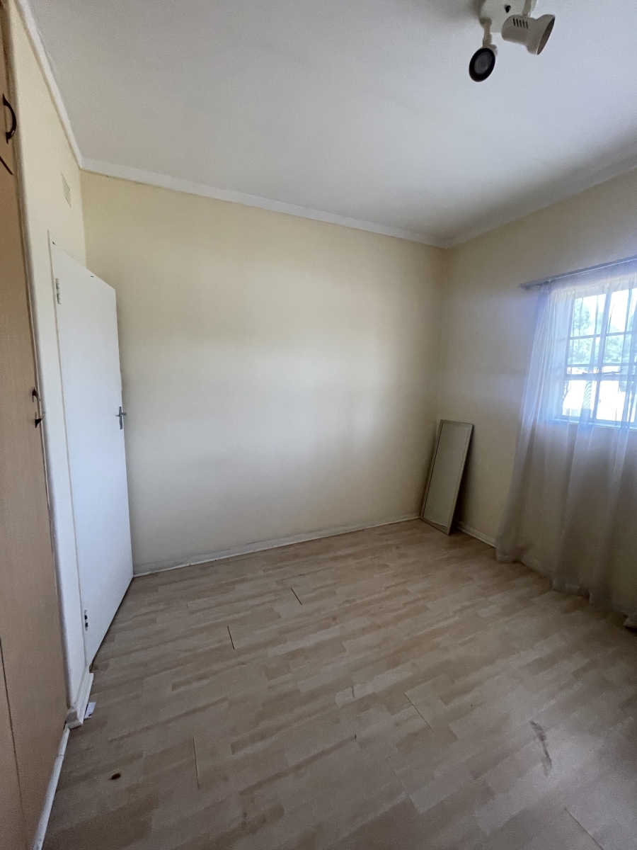 2 Bedroom Property for Sale in Woodmead Gauteng