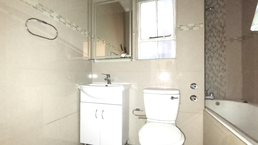 2 Bedroom Property for Sale in Woodmead Gauteng