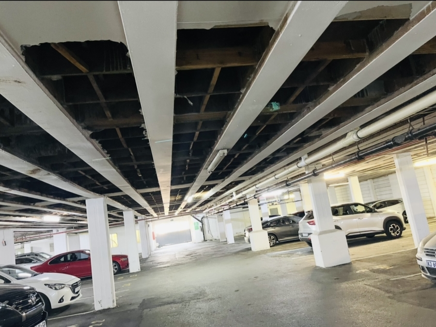 2 Bedroom Property for Sale in Woodmead Gauteng