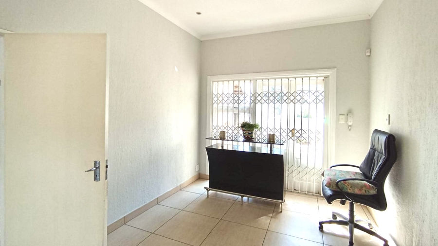 4 Bedroom Property for Sale in Morningside Gauteng