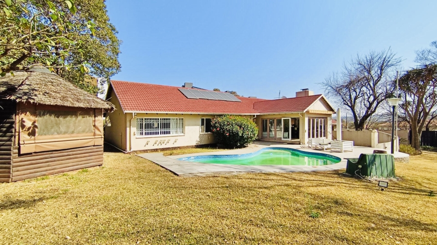 4 Bedroom Property for Sale in Morningside Gauteng