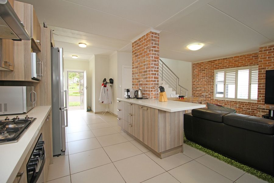 3 Bedroom Property for Sale in Broadacres Gauteng