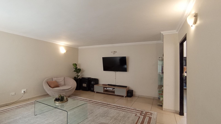 5 Bedroom Property for Sale in Beverley Gauteng