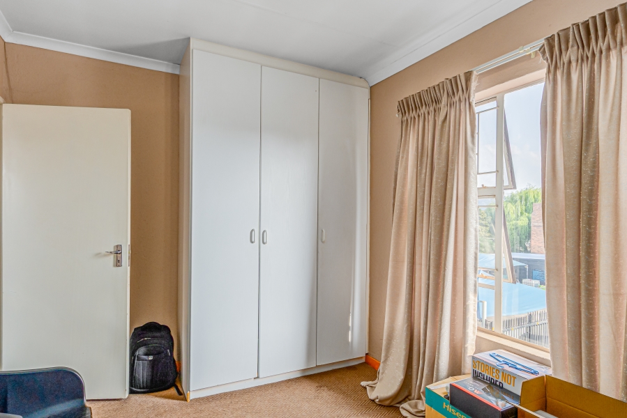 2 Bedroom Property for Sale in Fairland Gauteng