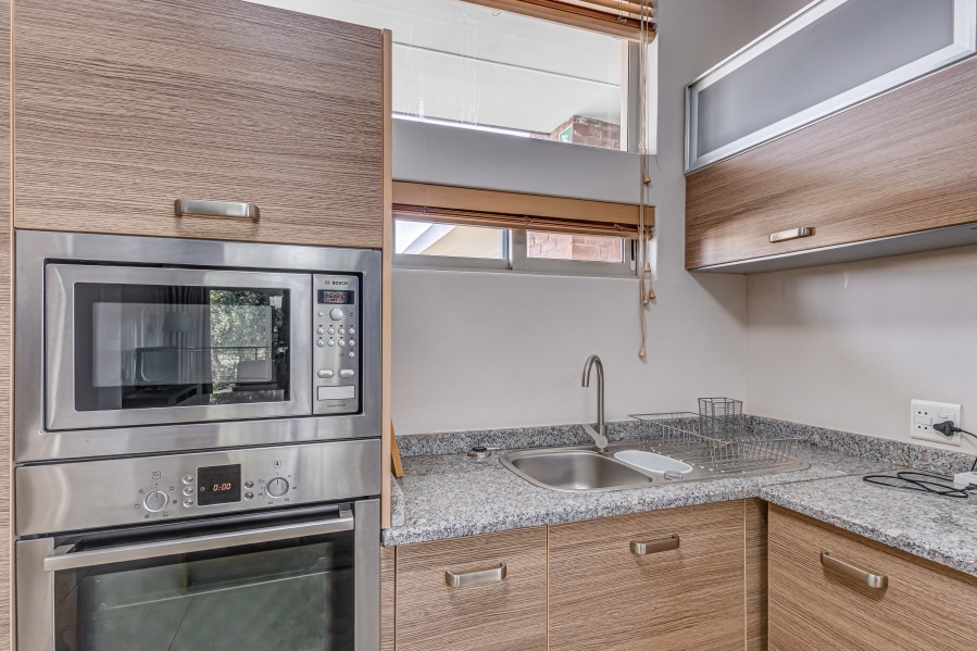 To Let 2 Bedroom Property for Rent in Monument Park Gauteng