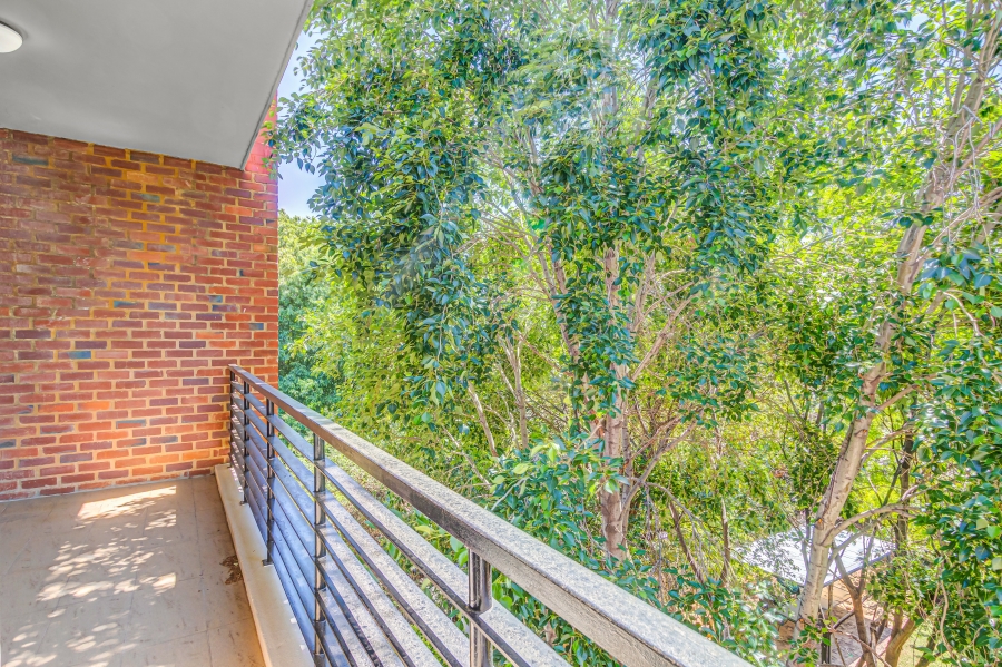 To Let 2 Bedroom Property for Rent in Monument Park Gauteng