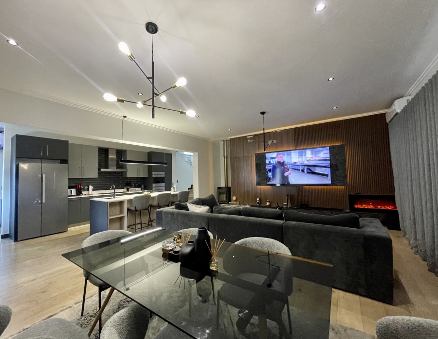 3 Bedroom Property for Sale in Bryanston Gauteng