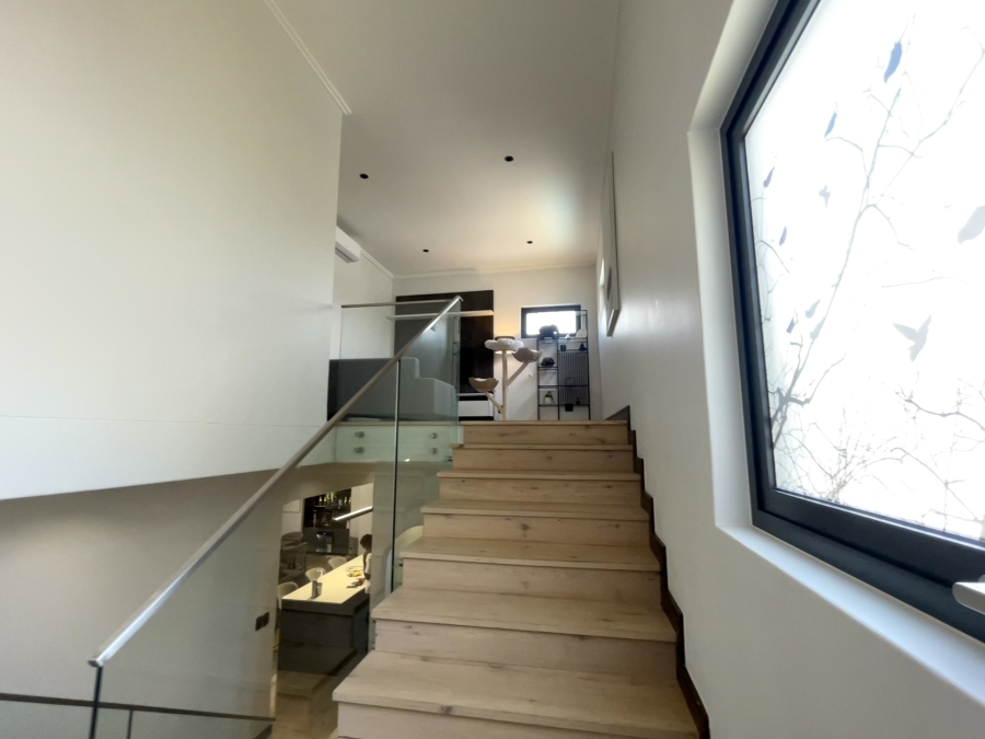 3 Bedroom Property for Sale in Bryanston Gauteng