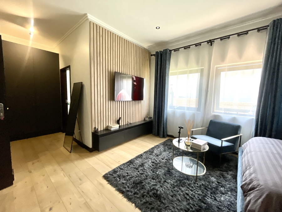 3 Bedroom Property for Sale in Bryanston Gauteng