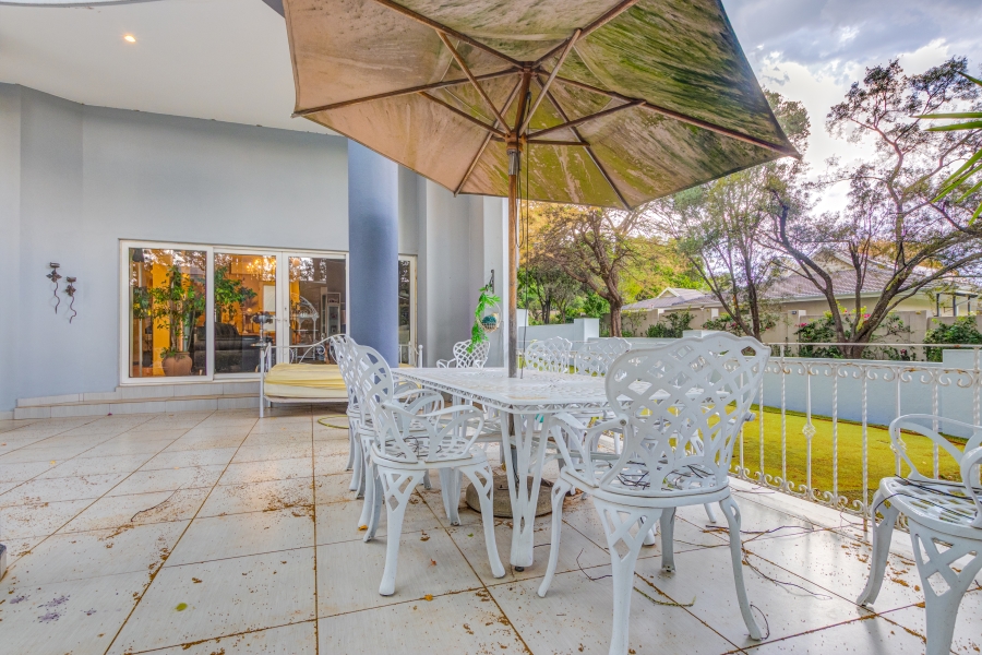 5 Bedroom Property for Sale in Dainfern Gauteng