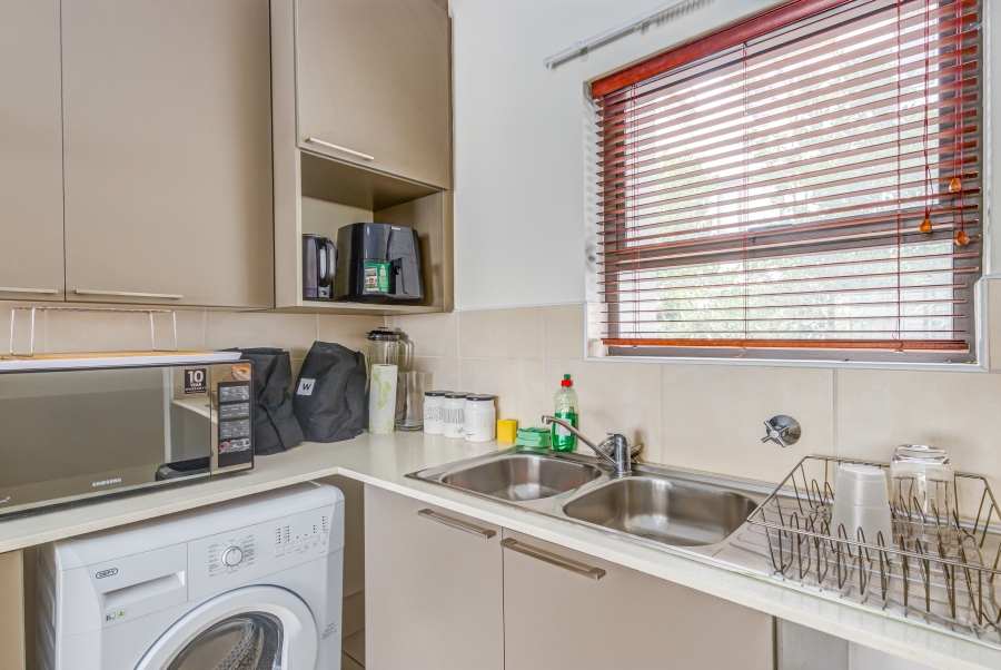 2 Bedroom Property for Sale in Bryanston Gauteng