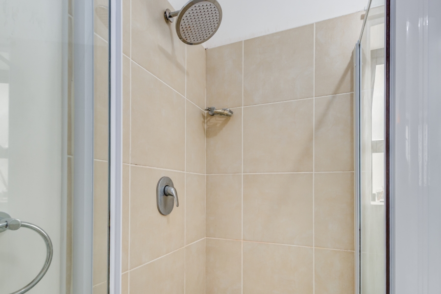 2 Bedroom Property for Sale in Bryanston Gauteng