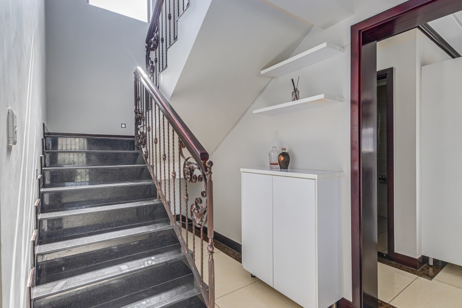 4 Bedroom Property for Sale in Fourways Gauteng