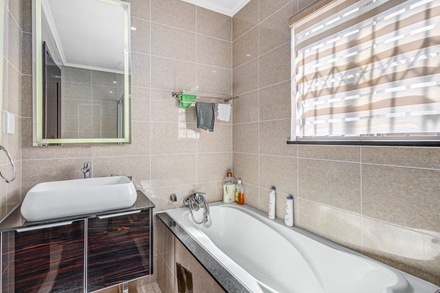 4 Bedroom Property for Sale in Fourways Gauteng