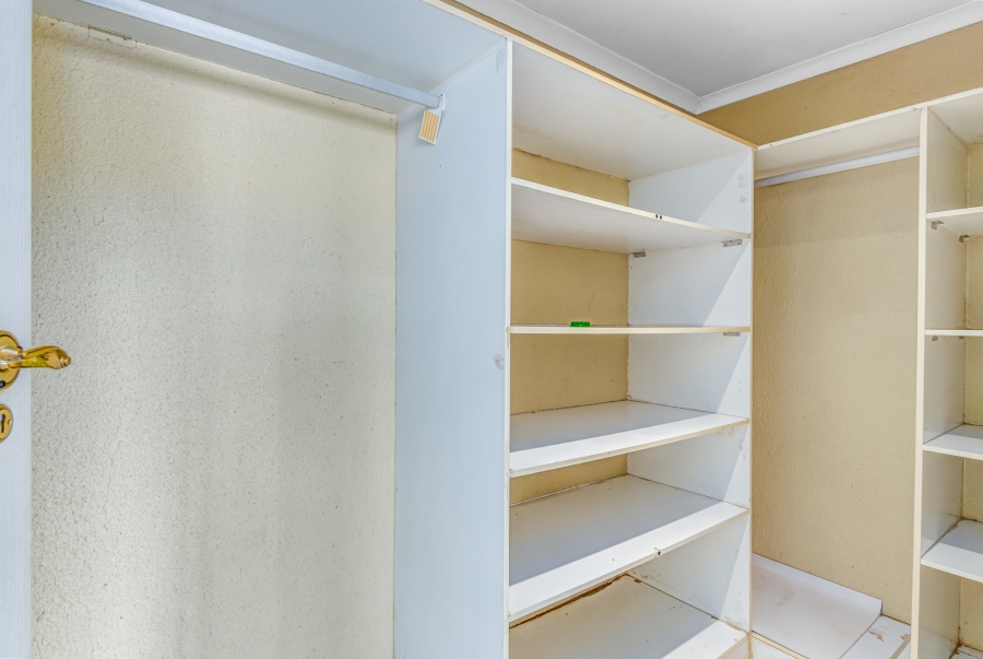 5 Bedroom Property for Sale in Bryanston Gauteng