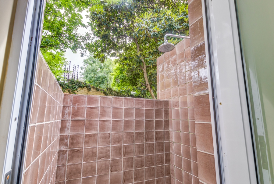 5 Bedroom Property for Sale in Bryanston Gauteng