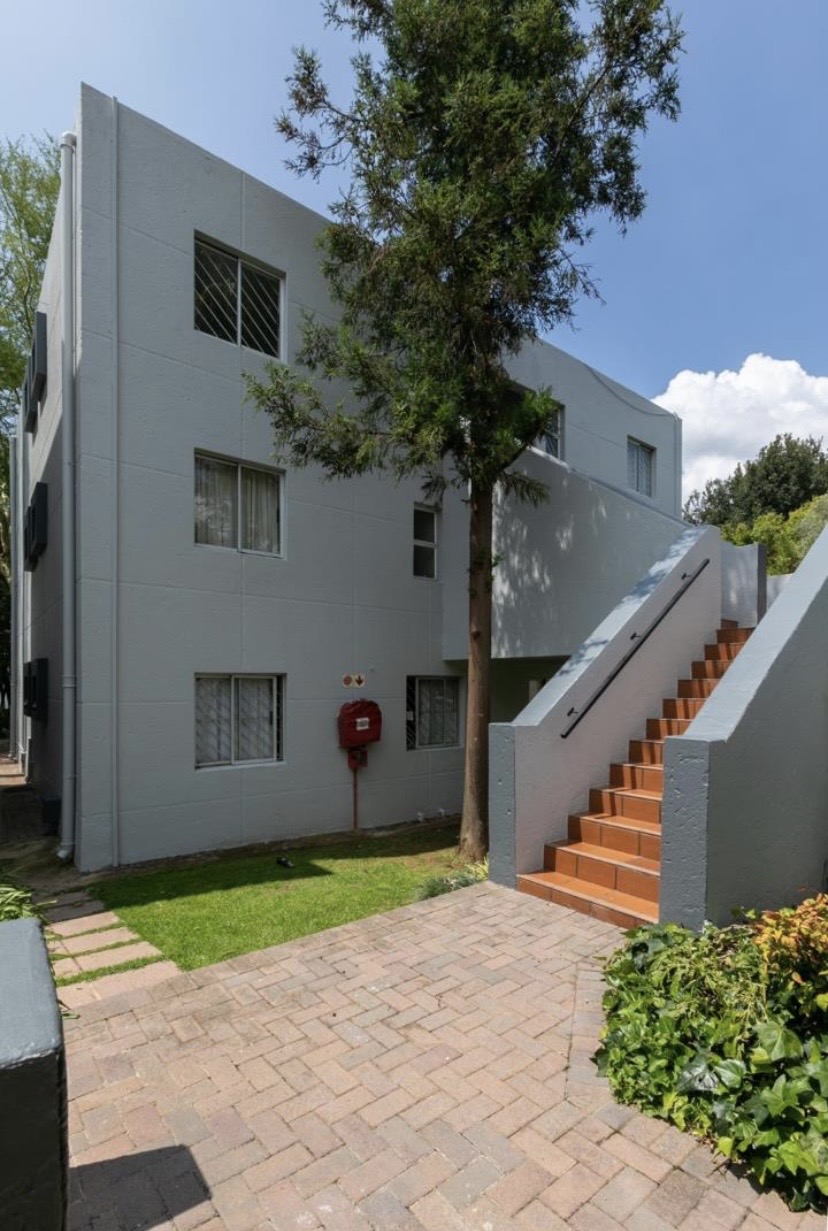 2 Bedroom Property for Sale in Sandown Gauteng