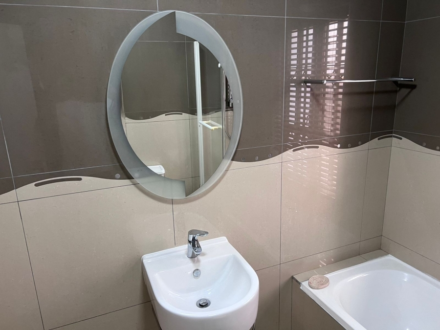 2 Bedroom Property for Sale in Rivonia Gauteng