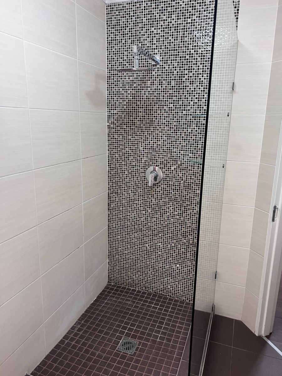 2 Bedroom Property for Sale in Rivonia Gauteng