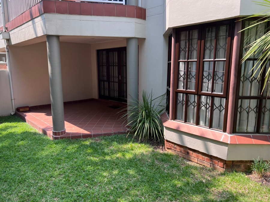 2 Bedroom Property for Sale in Rivonia Gauteng