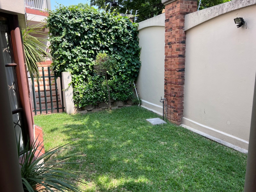 2 Bedroom Property for Sale in Rivonia Gauteng
