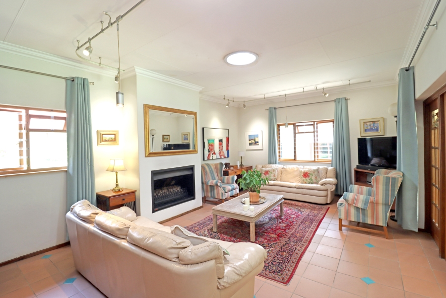 3 Bedroom Property for Sale in Chartwell Gauteng