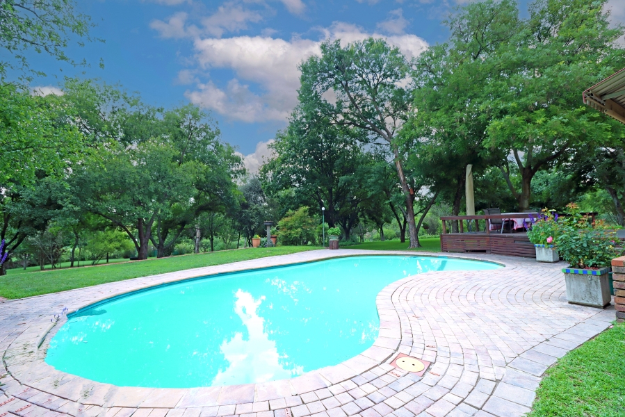 3 Bedroom Property for Sale in Chartwell Gauteng