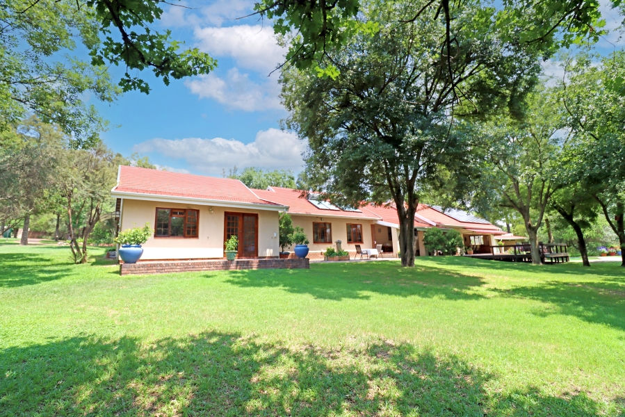 3 Bedroom Property for Sale in Chartwell Gauteng