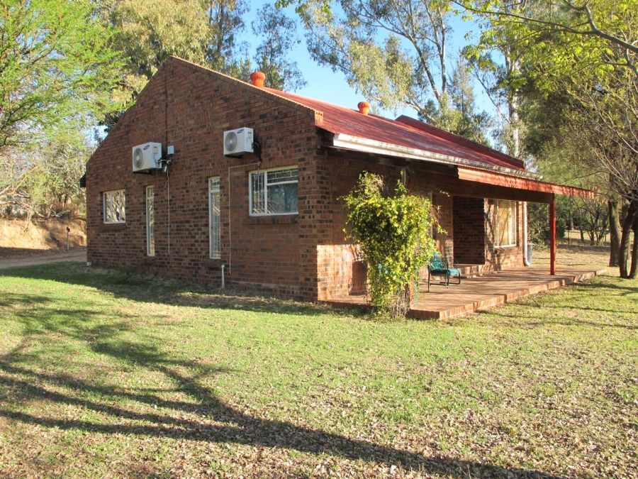 3 Bedroom Property for Sale in Chartwell Gauteng